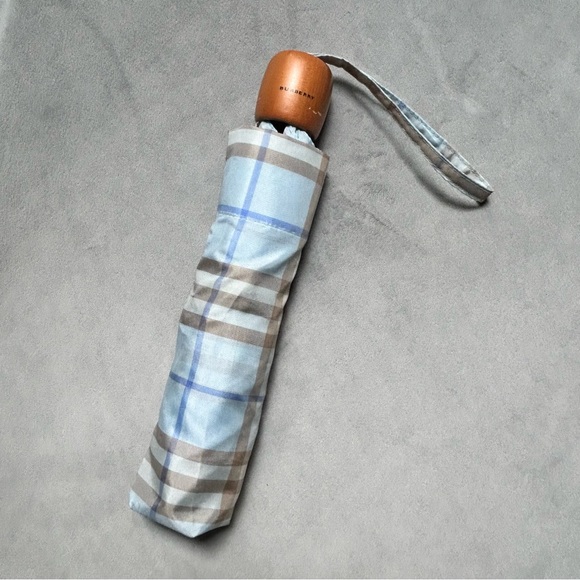 Vintage Burberry blue brown plaid collapsible umbrella wood handle storage bag - Picture 3 of 15